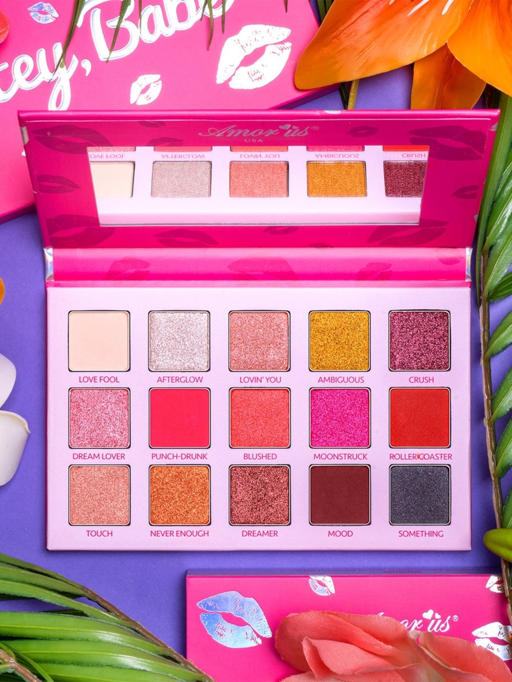 Amor Us Hey Babe Eyeshadow Palette